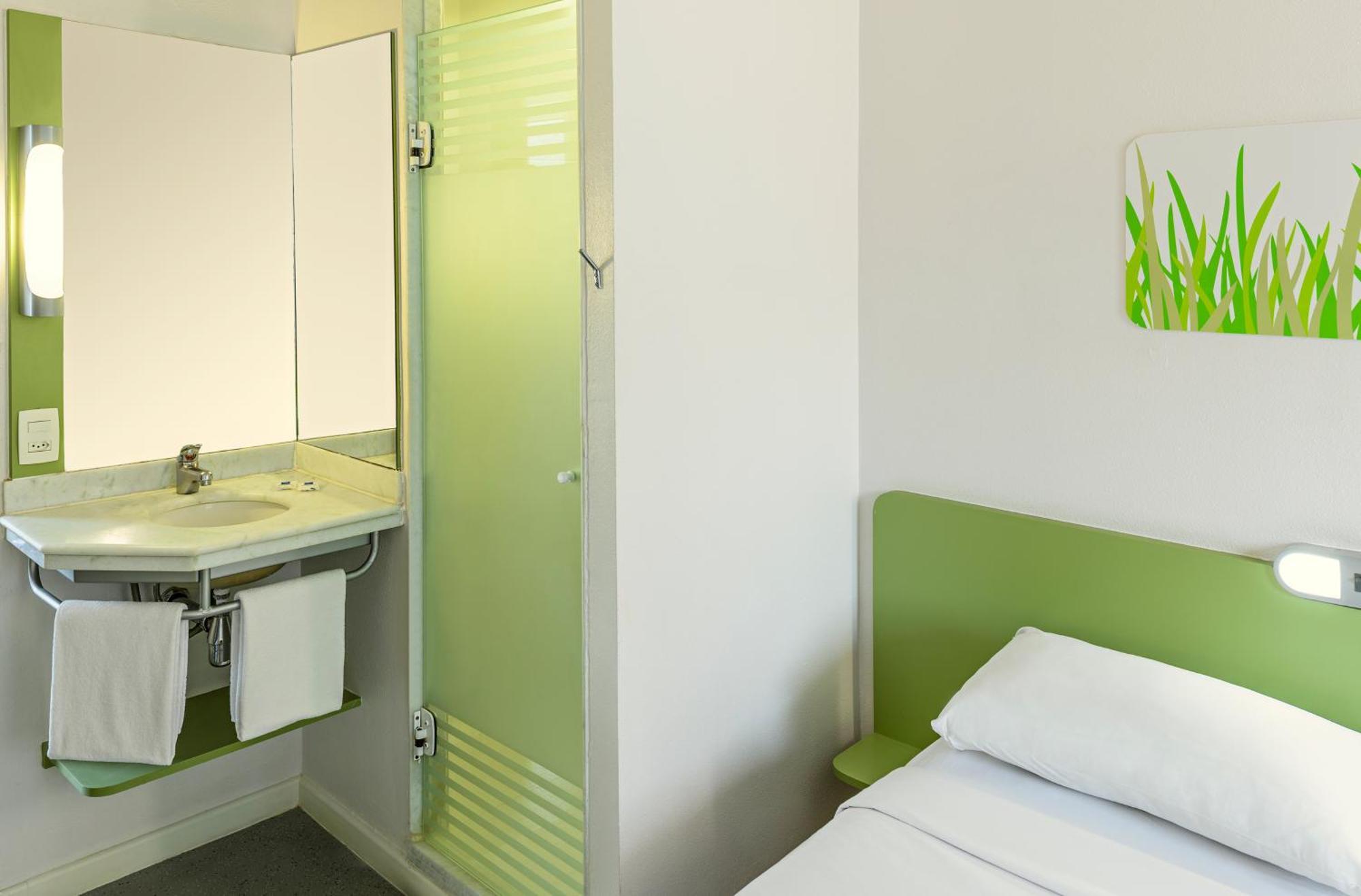 Quarto Duplo Clássico