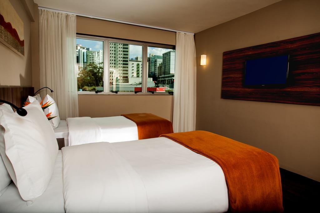 Quarto Deluxe com 2 Camas de Solteiro