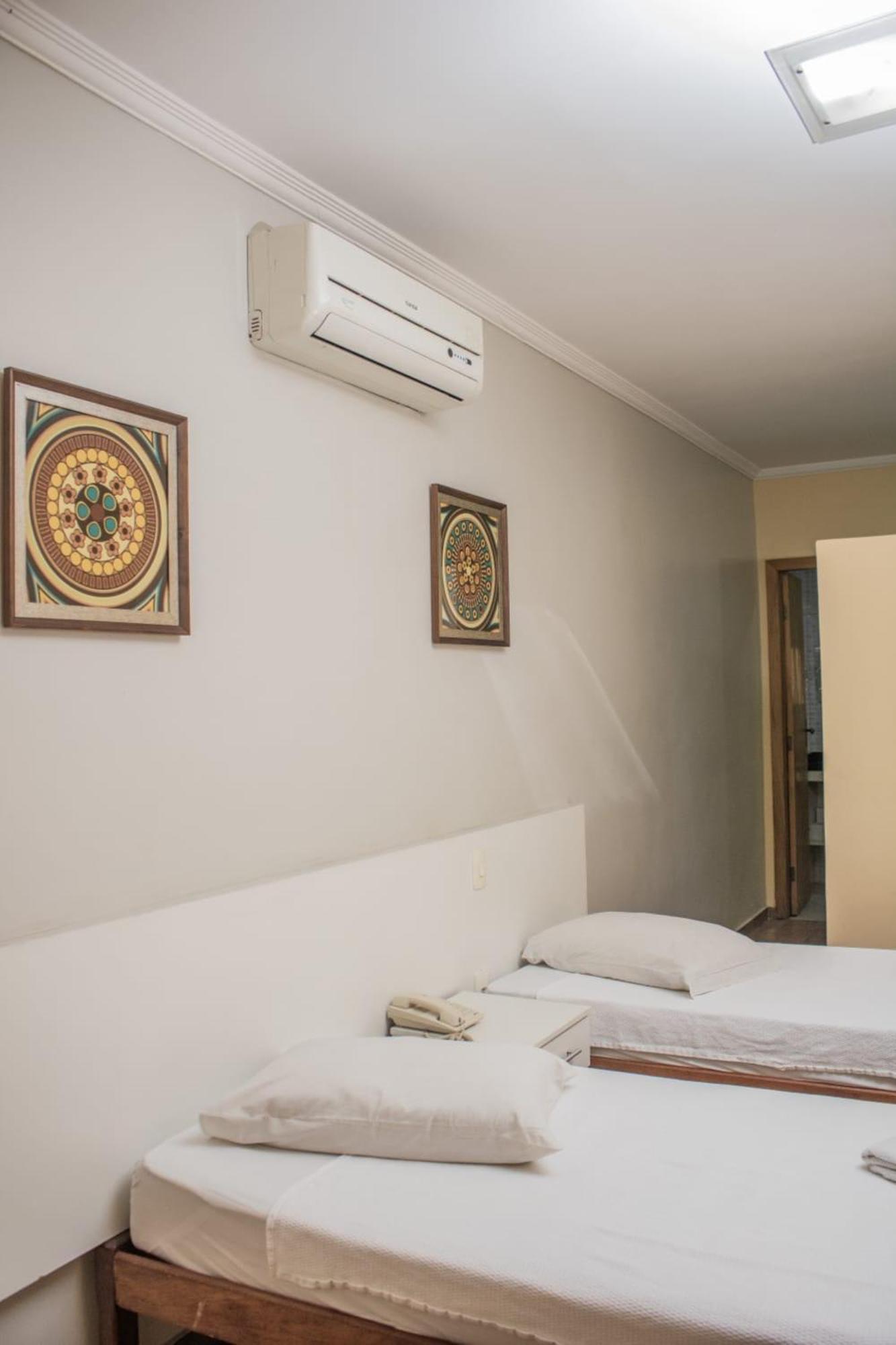 Quarto Deluxe com 2 Camas de Solteiro