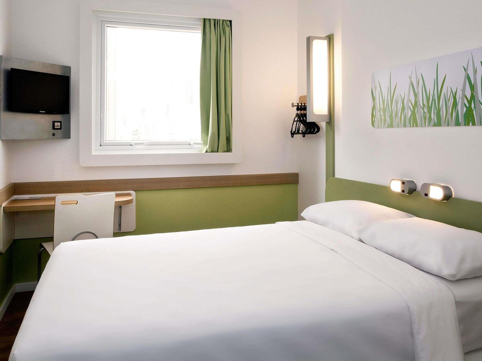 Apartment Double Bed