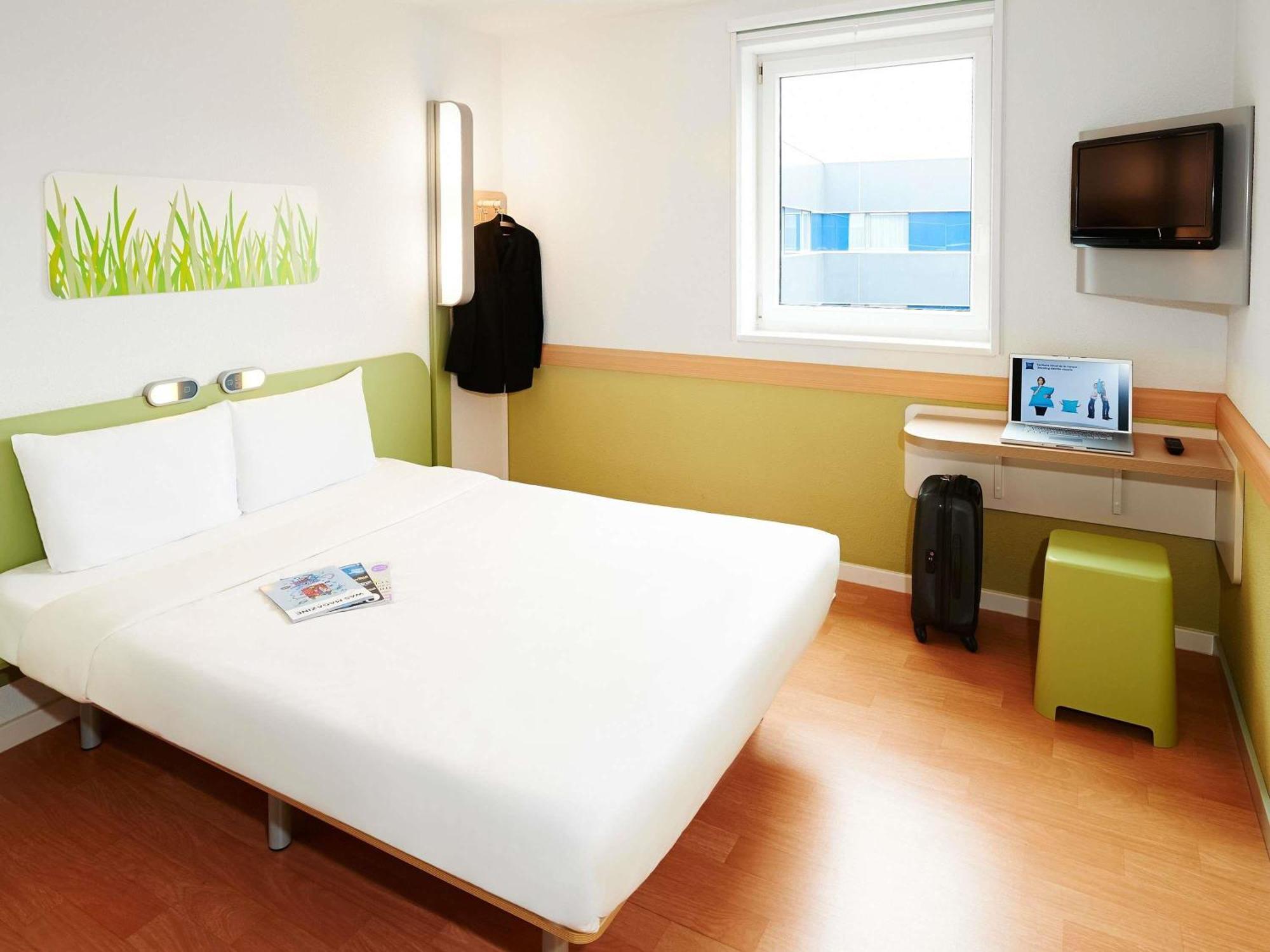 Apartment Double Bed