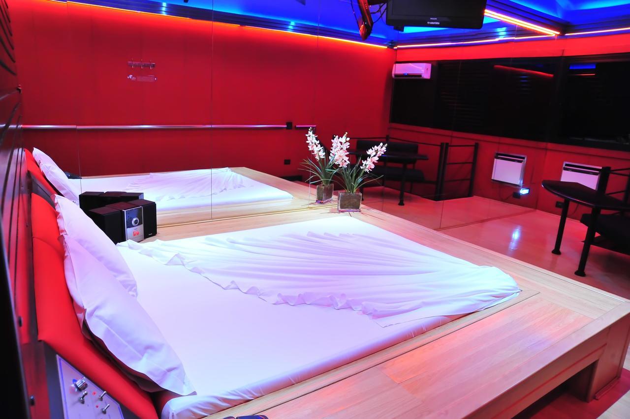 Standard Double Suite