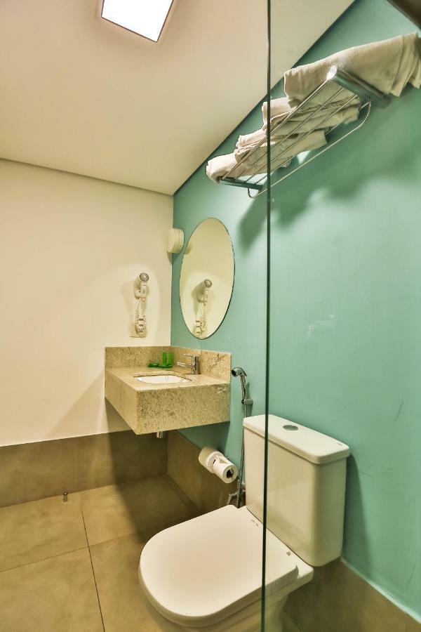 Quarto Duplo Standard