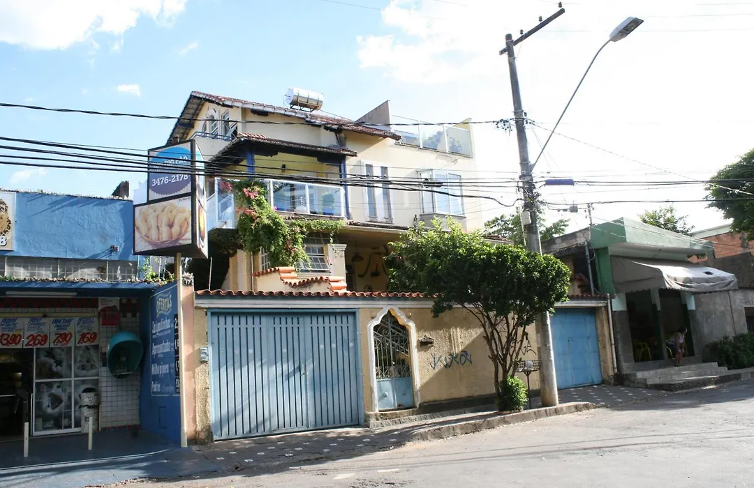 Castel Inn Hostel-1