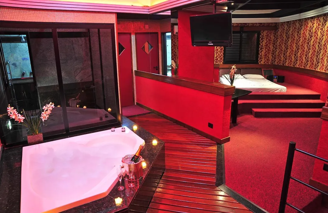 Motel Ritz (Adults Only)-1