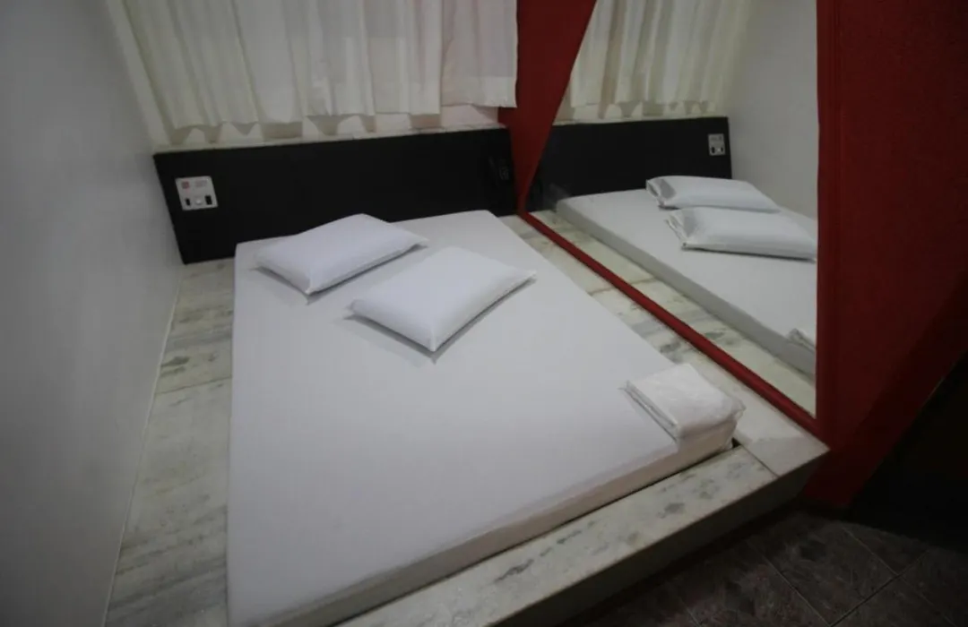 Motel Strattus (Adults Only)-1