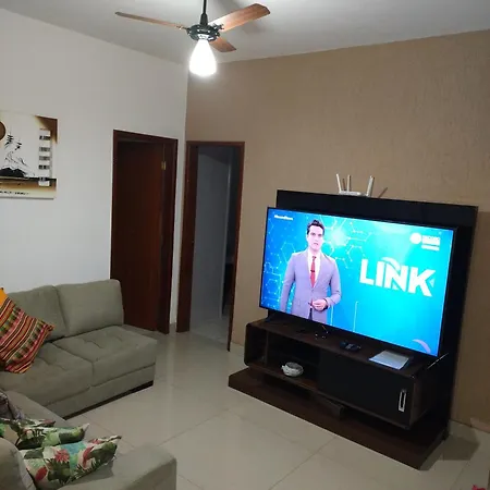 Casa BH Arcondicionado todos quartos e garagem-3