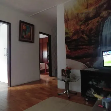Casa simples e básica diaria e temporada-2